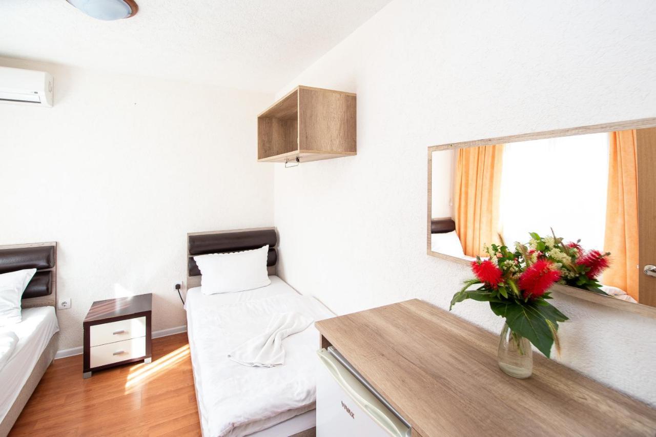 Saki Apartments Budva Kültér fotó