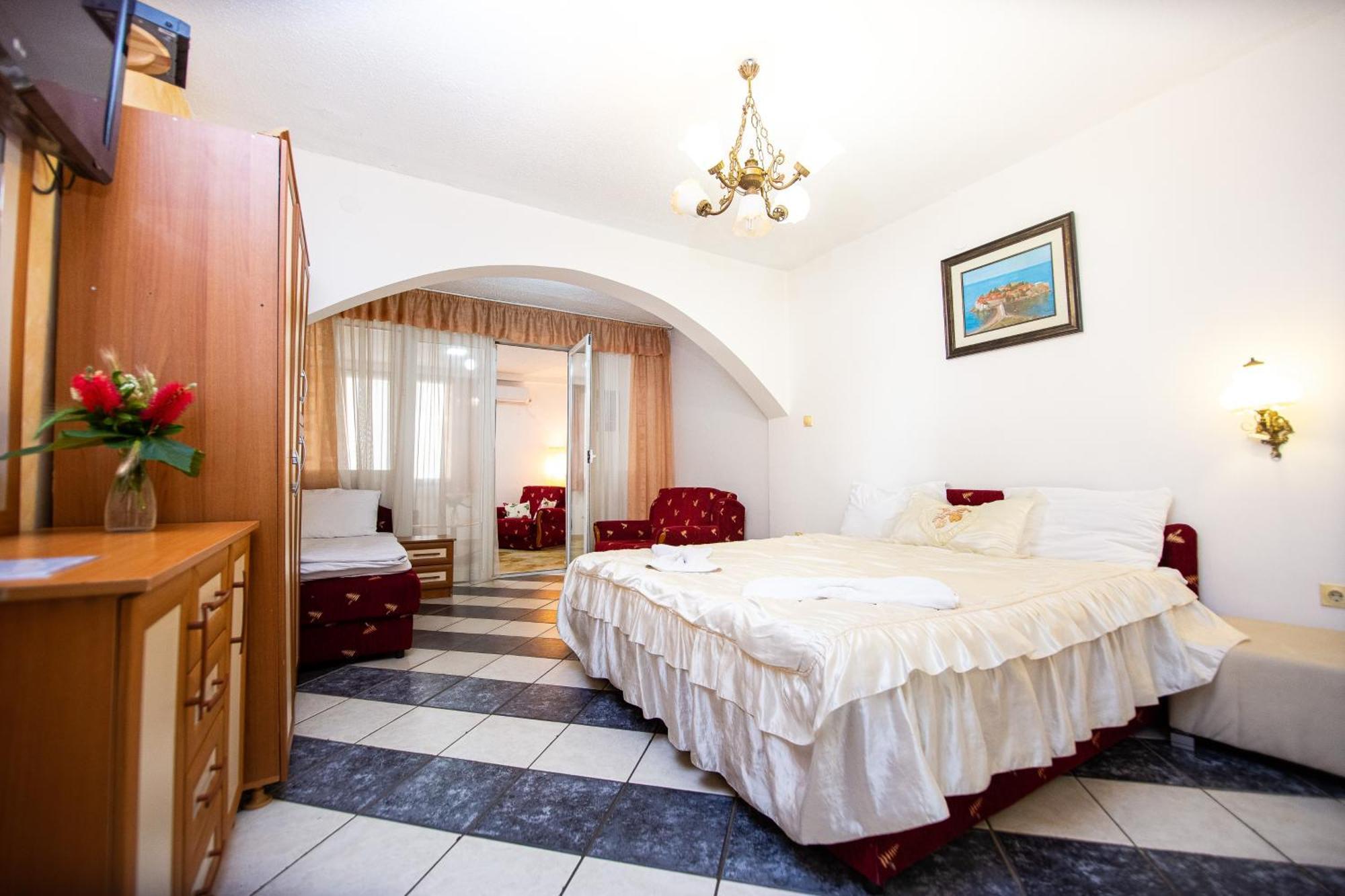Saki Apartments Budva Szoba fotó