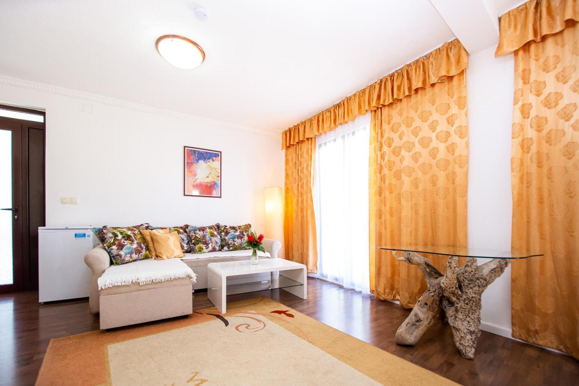 Saki Apartments Budva Kültér fotó